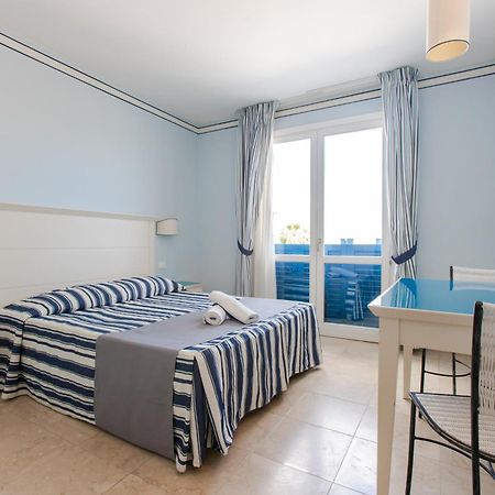 Resort Cala La Luna Фавіньяна Екстер'єр фото